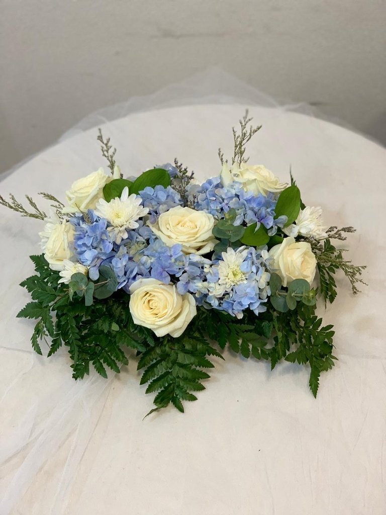 Pilihan vase arrangement